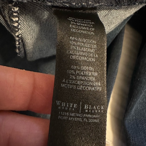 WHBM Skinny Leg Dark distressed denim. Size 12R - Picture 14 of 16